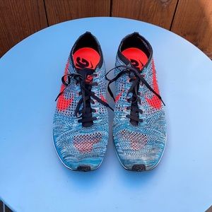 Nike Flyknit Racers